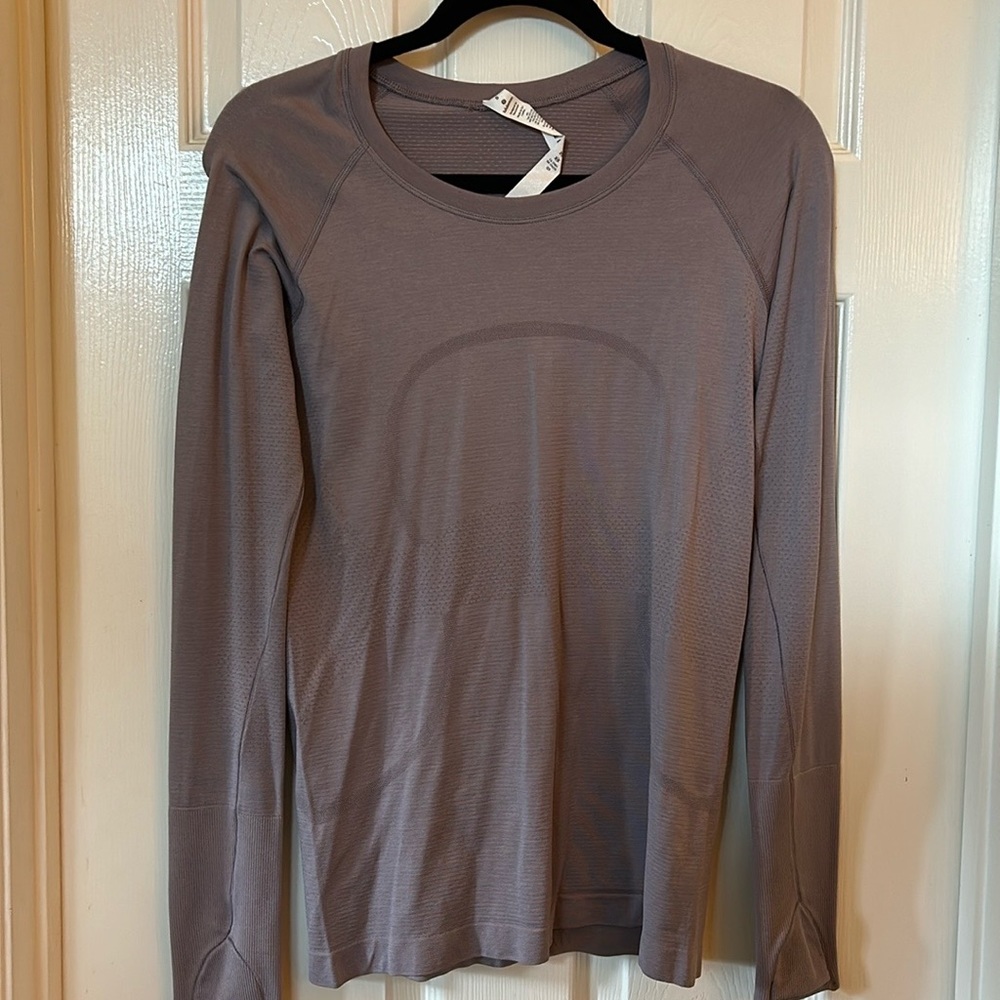 Lululemon swiftly, long sleeve top, Verbina violet size 8, new without tags